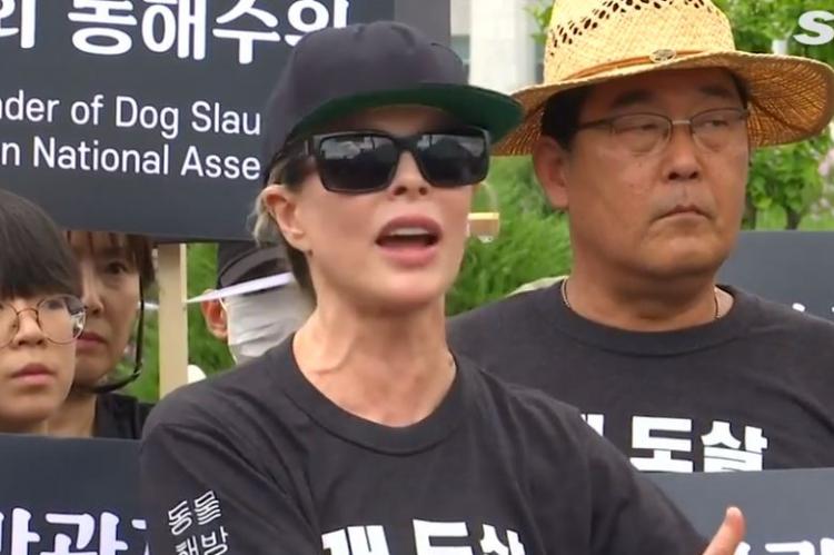 Protest in Korea tegen eten hondenvlees