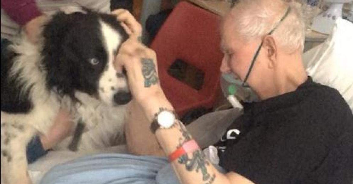 Laatste afscheid van zijn hond voor terminaal zieke man ontroert de wereld